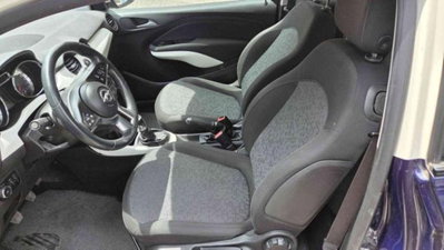 Opel Adam 1.2 70 CV Jam (8)