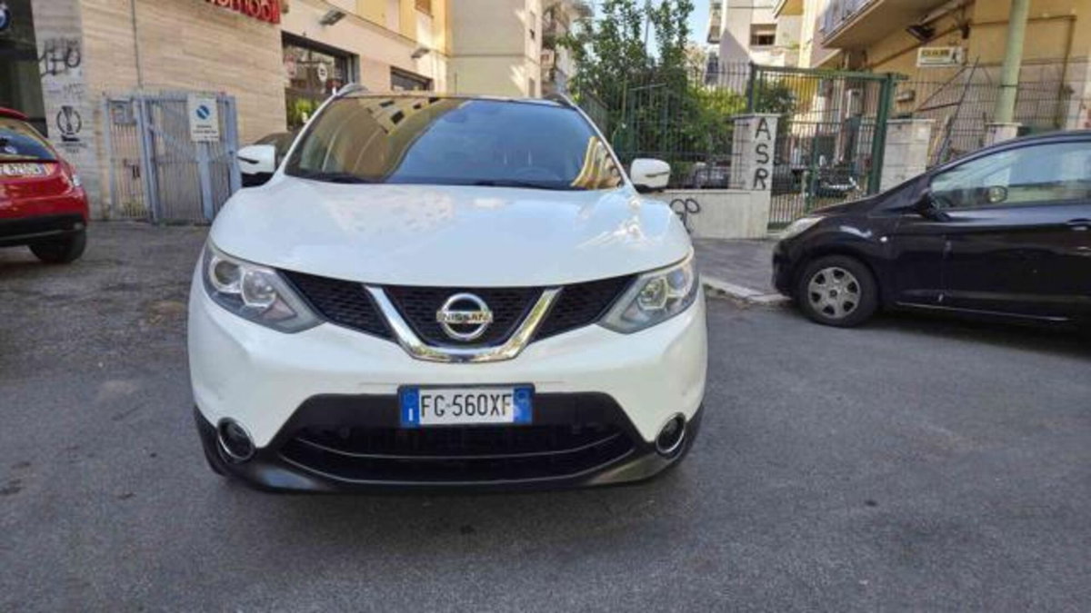 Nissan Qashqai 1.5 dCi N-Connecta (3)