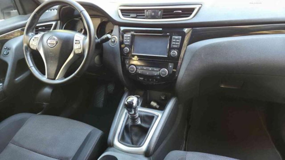Nissan Qashqai 1.5 dCi N-Connecta (7)