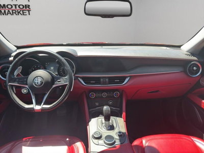 Alfa Romeo Stelvio Stelvio 2.0 Turbo 280 CV AT8 Q4 Executive (14)