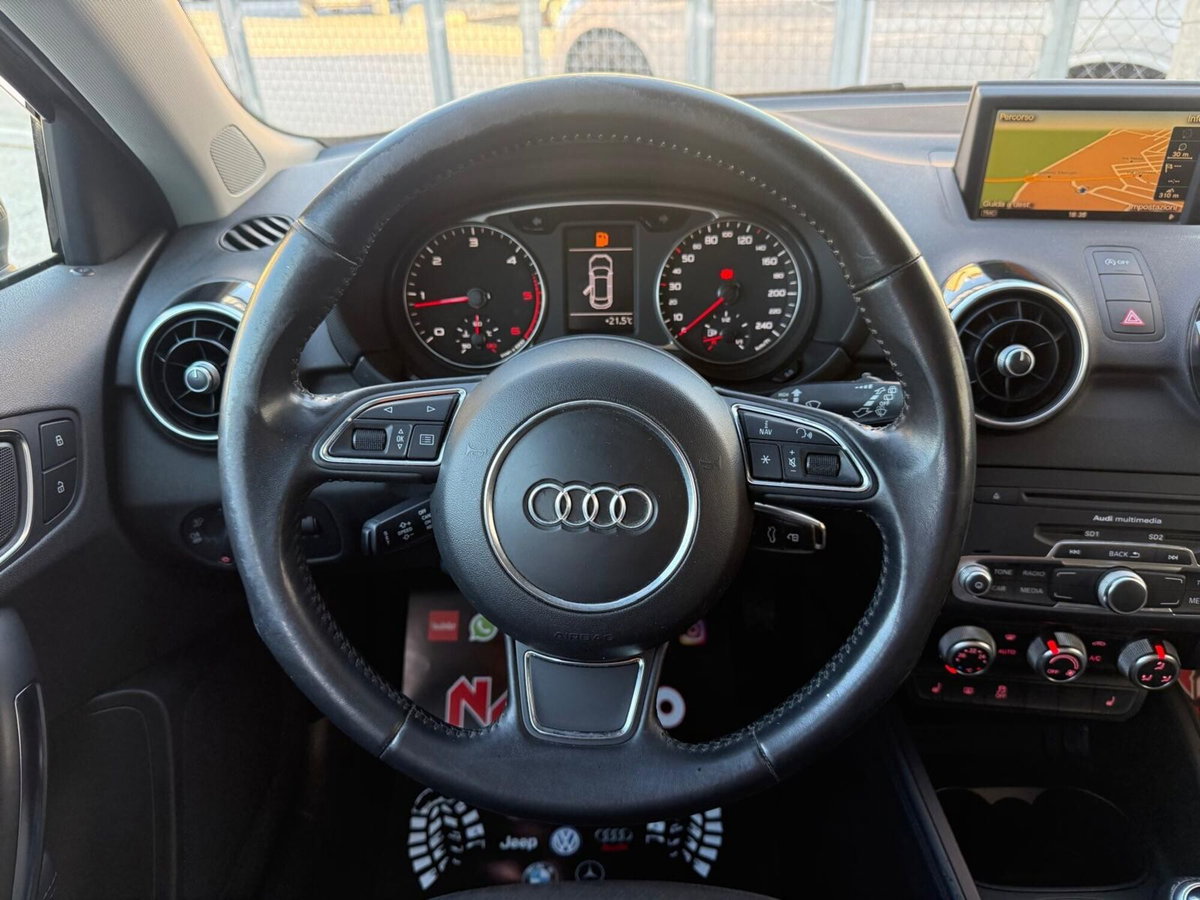 Audi A1 1.6 TDI S line edition (17)