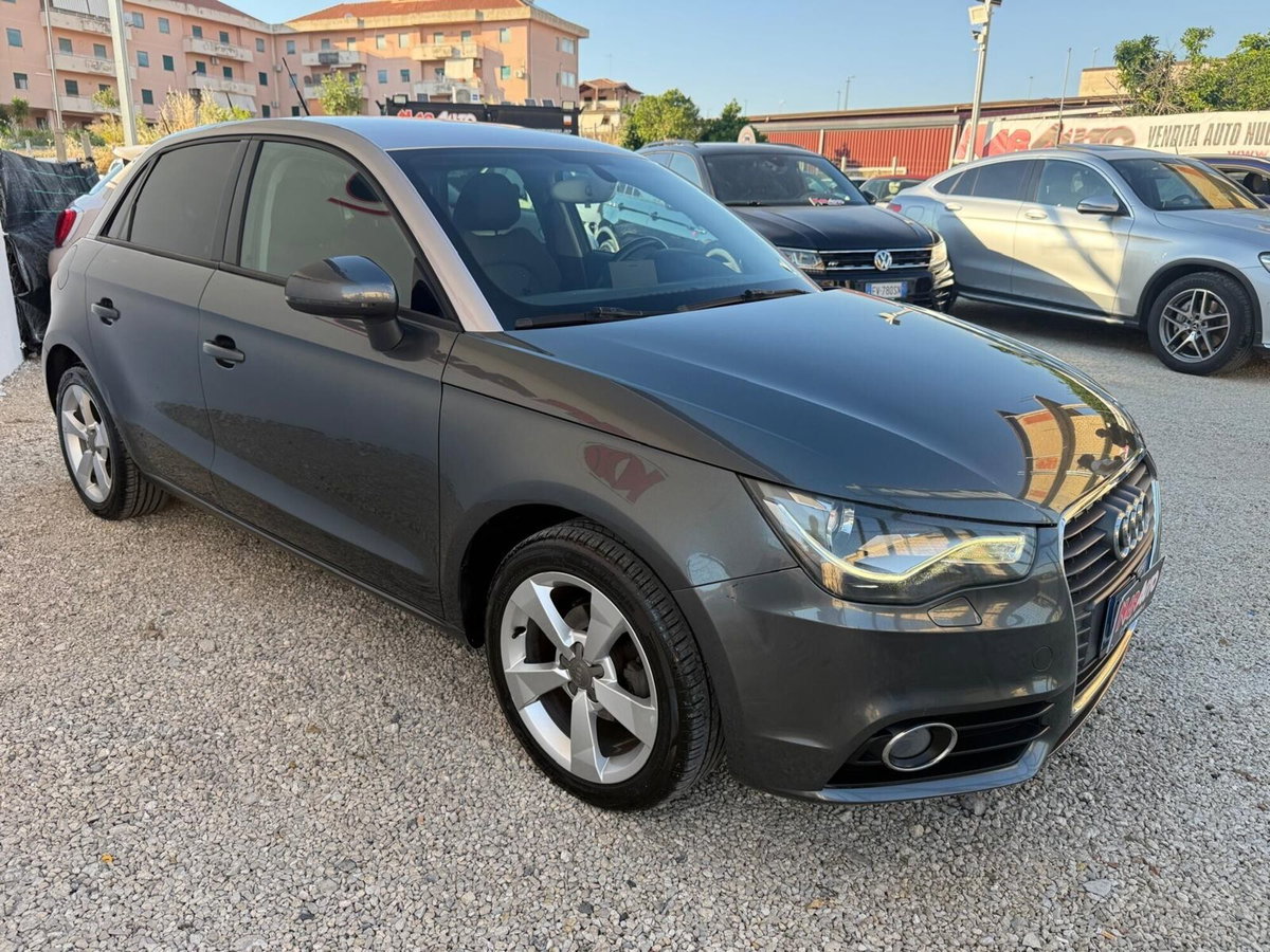 Audi A1 1.6 TDI S line edition (4)