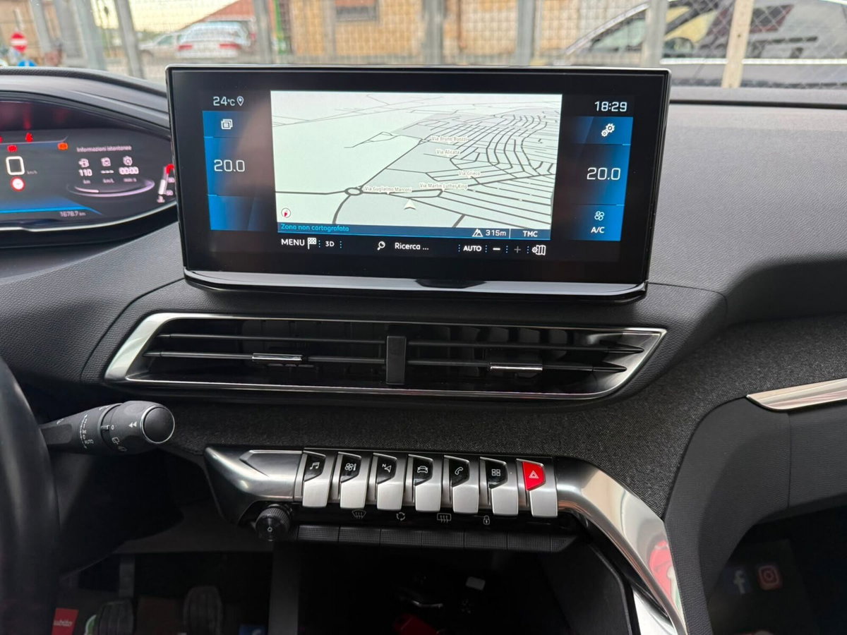 Peugeot 3008 BlueHDi 130 S&S Allure Pack (17)