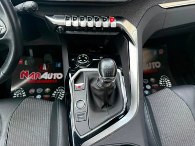 Peugeot 3008 BlueHDi 130 S&S EAT8 Allure Pack (18)