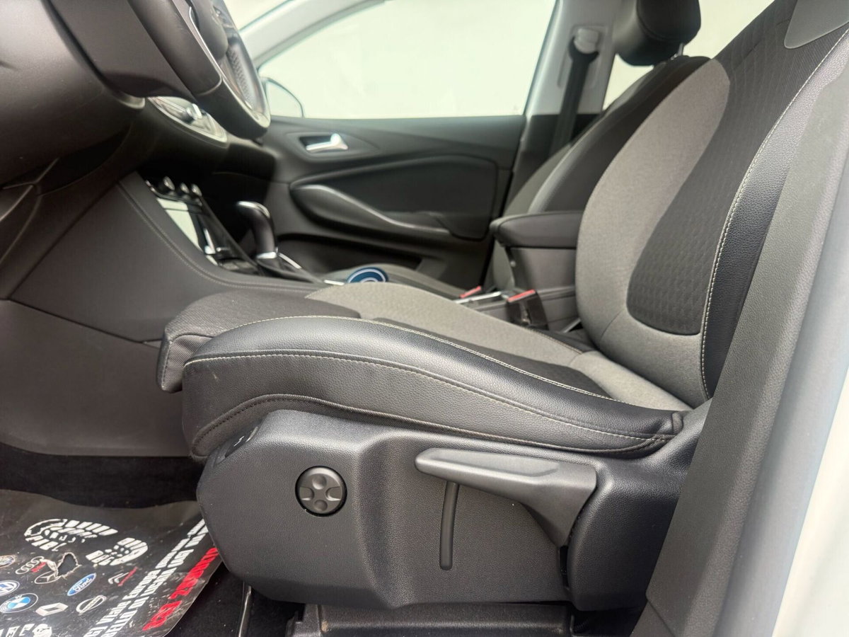 Opel Grandland X 1.5 diesel Ecotec Start&Stop Ultimate (12)