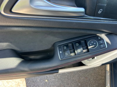 Mercedes-Benz GLA SUV 200 d Automatic 4Matic Premium (7)