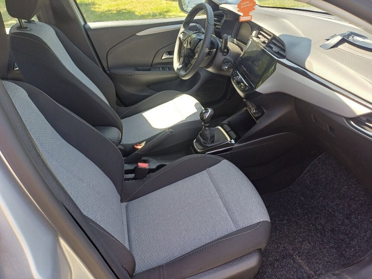 Opel Corsa 1.2 100 CV (17)