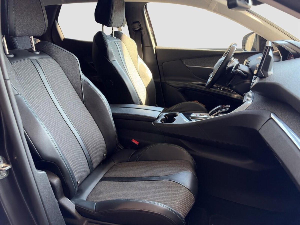 Peugeot 3008 BlueHDi 130 S&S EAT8 Allure Pack (9)