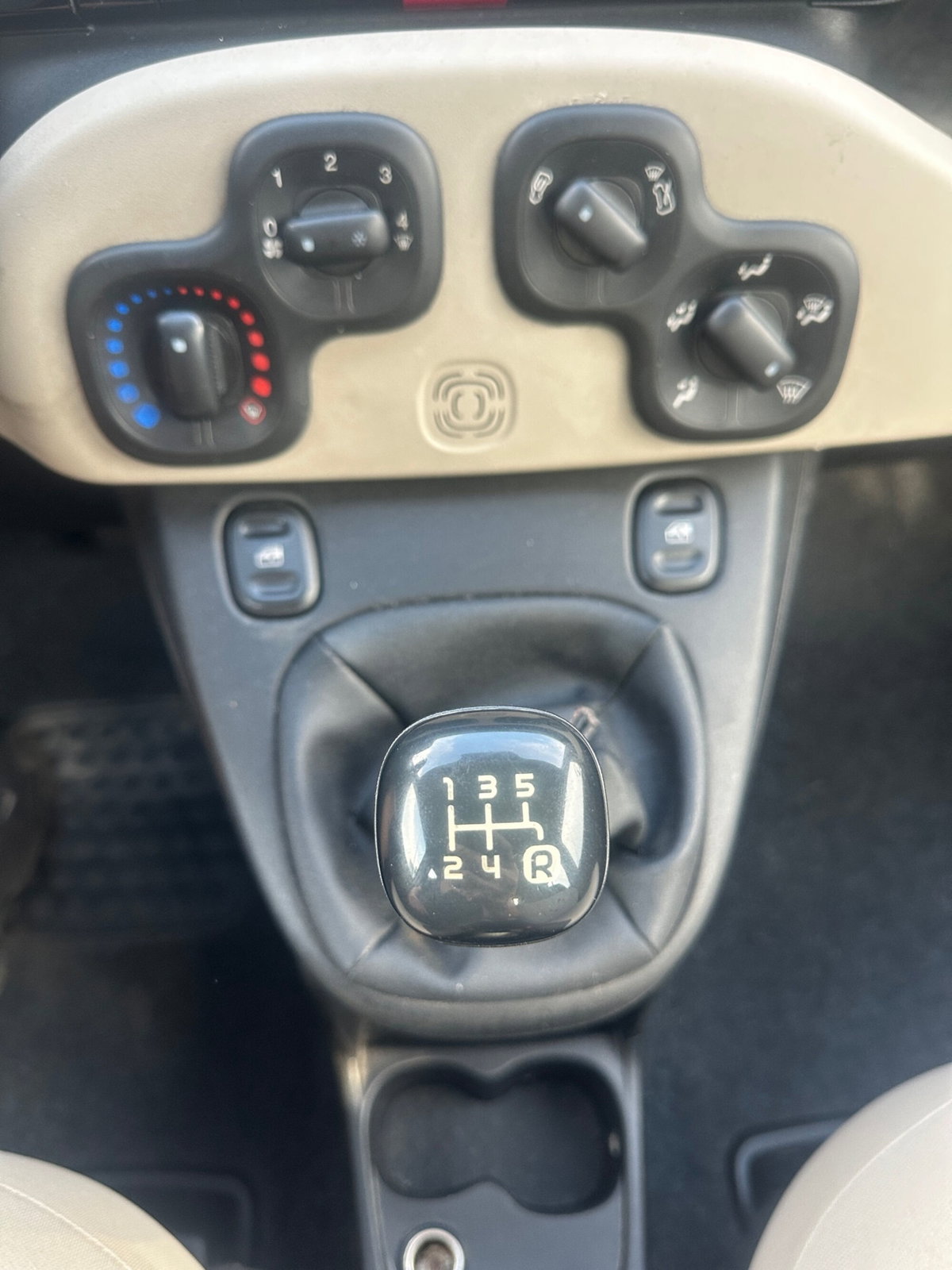 Fiat Panda 0.9 TwinAir Turbo Natural Power Pop (19)