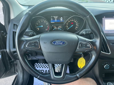 Ford Focus 1.6 120 CV GPL Plus (12)