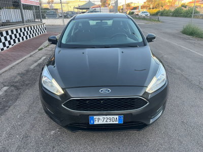 Ford Focus 1.6 120 CV GPL Plus (2)