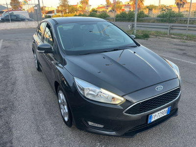 Ford Focus 1.6 120 CV GPL Plus (3)
