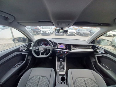 Audi A1 allstreet 30 1.0 tfsi Identity Contrast 116cv s tronic (10)