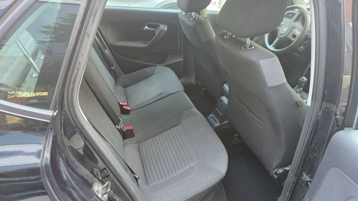Volkswagen Polo 1.0 MPI 5p. Trendline (2)