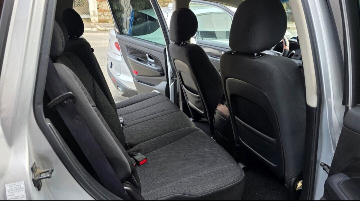 Ssangyong Rexton W Xdi 4WD A/T Classy (10)