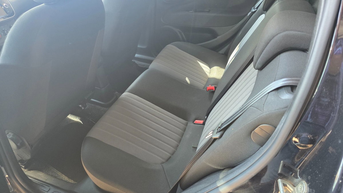 Fiat Punto 1.3 MJT II S&S 95 CV 5 porte Street (11)