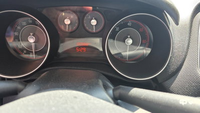 Fiat Punto 1.3 MJT II S&S 95 CV 5 porte Street (12)