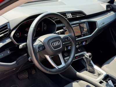 Audi Q3 Sportback 35 TDI quattro S tronic S line edition (11)