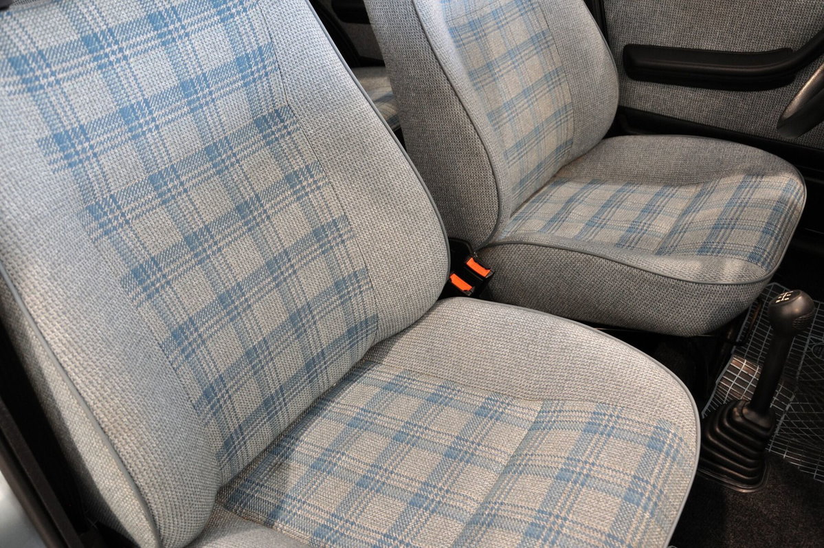 Fiat Uno 60 5 porte S (13)