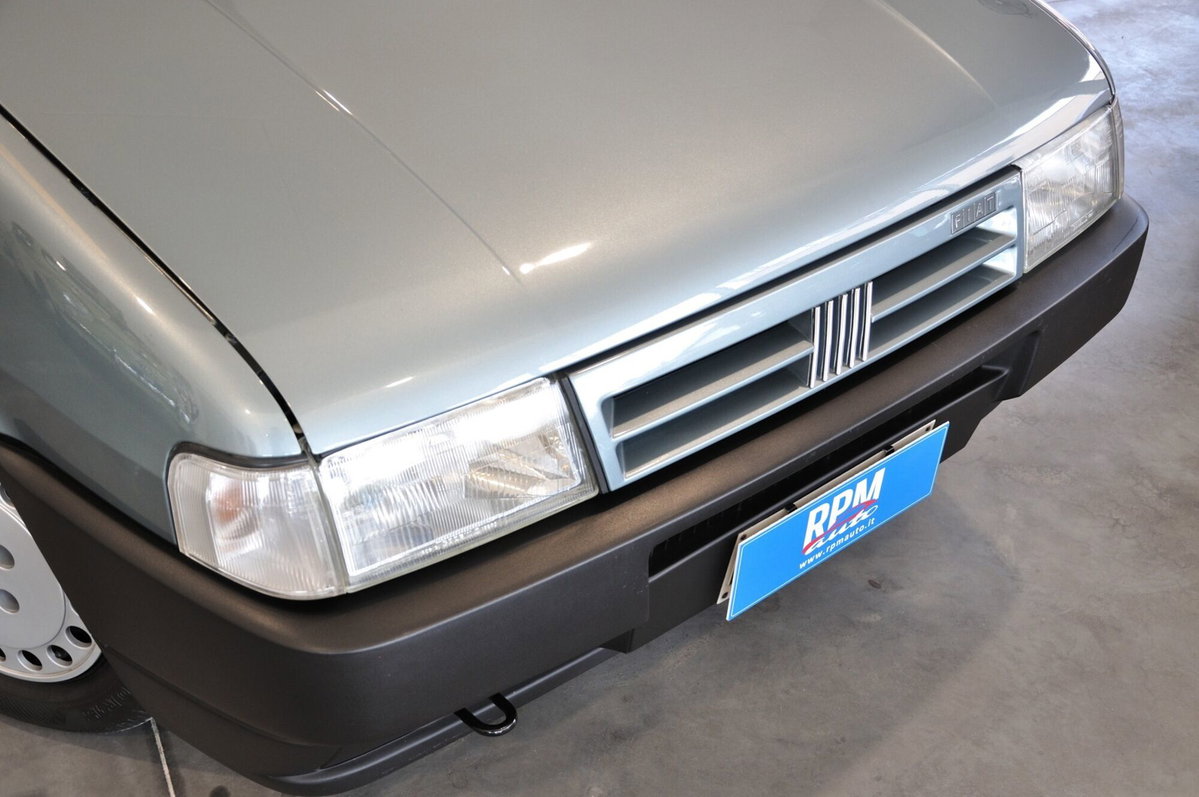 Fiat Uno 60 5 porte S (18)