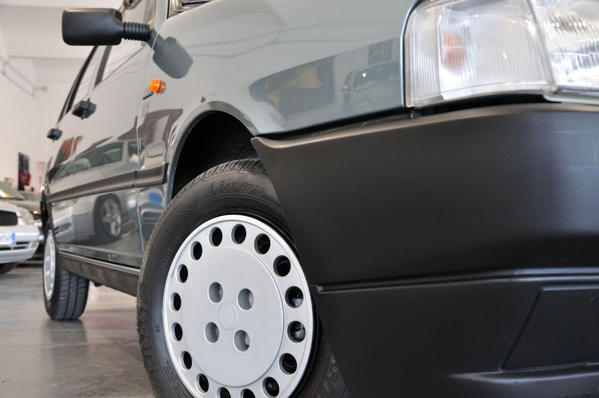 Fiat Uno 60 5 porte S (19)