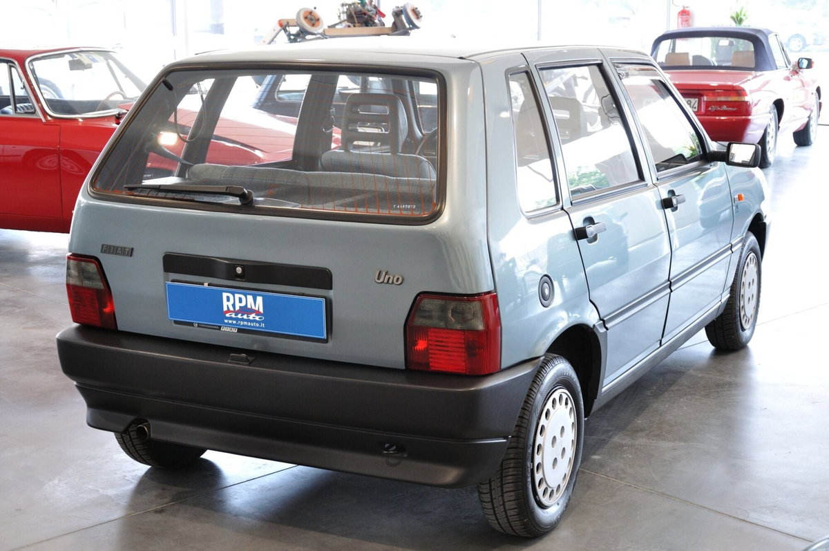 Fiat Uno 60 5 porte S (4)