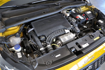 Peugeot 208 PureTech 100 Stop&Start EAT8 5 porte Active Pack (17)