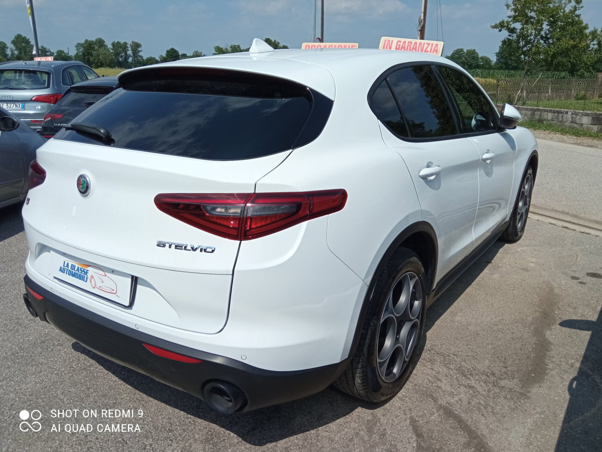 Alfa Romeo Stelvio Stelvio 2.2 Turbodiesel 190 CV AT8 Q4 Sprint (12)