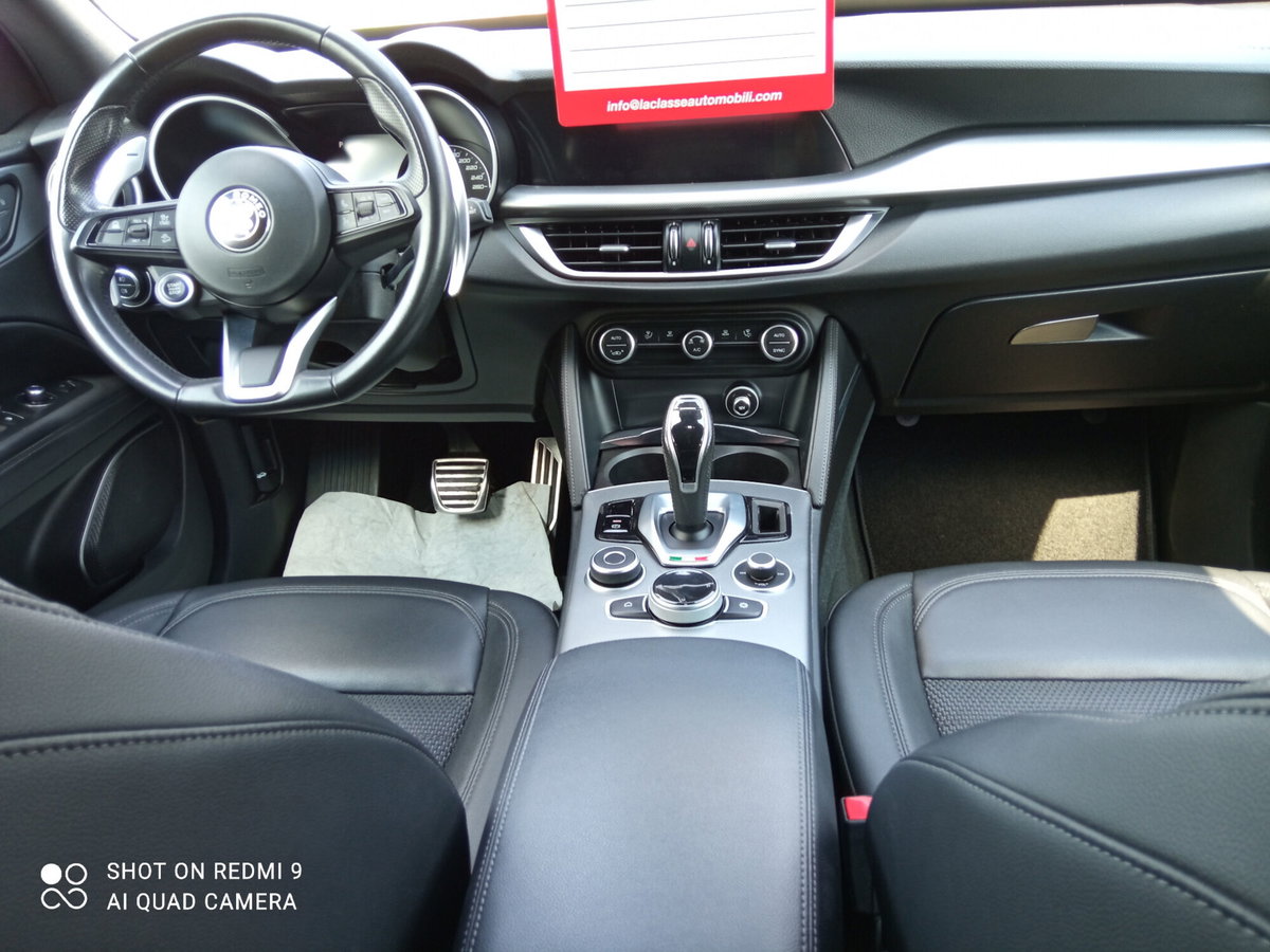 Alfa Romeo Stelvio Stelvio 2.2 Turbodiesel 190 CV AT8 Q4 Sprint (13)