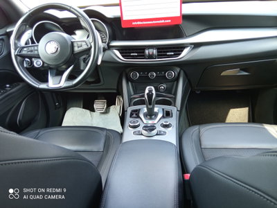 Alfa Romeo Stelvio Stelvio 2.2 Turbodiesel 190 CV AT8 Q4 Sprint (13)