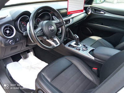 Alfa Romeo Stelvio Stelvio 2.2 Turbodiesel 190 CV AT8 Q4 Sprint (16)