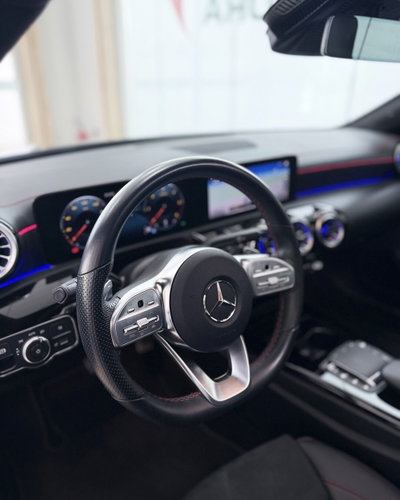 Mercedes-Benz CLA 200 d Automatic 4Matic Premium (7)