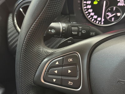 Mercedes-Benz GLA SUV 180 d Automatic Business (16)