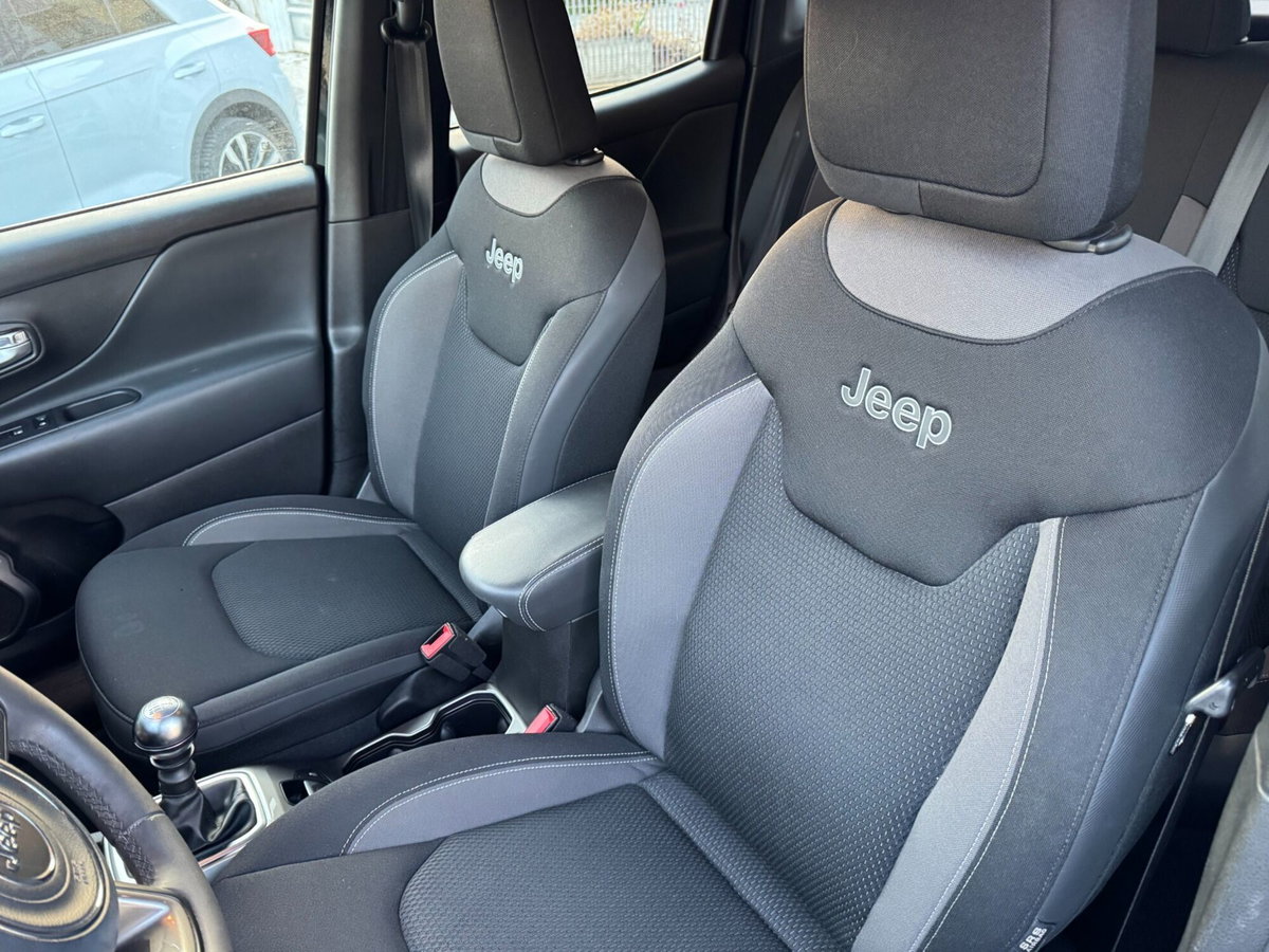 Jeep Renegade 1.6 Mjt 130 CV Limited (17)