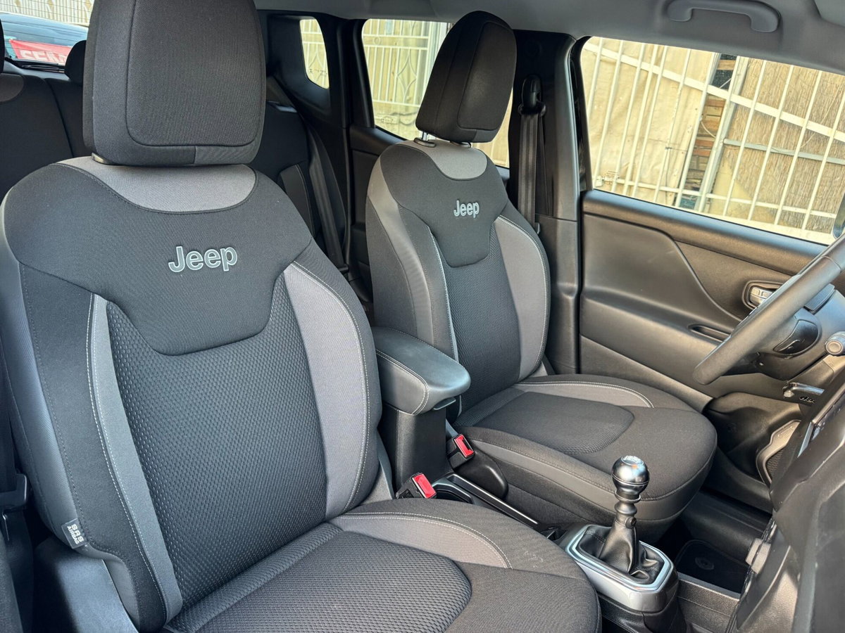 Jeep Renegade 1.6 Mjt 130 CV Limited (18)