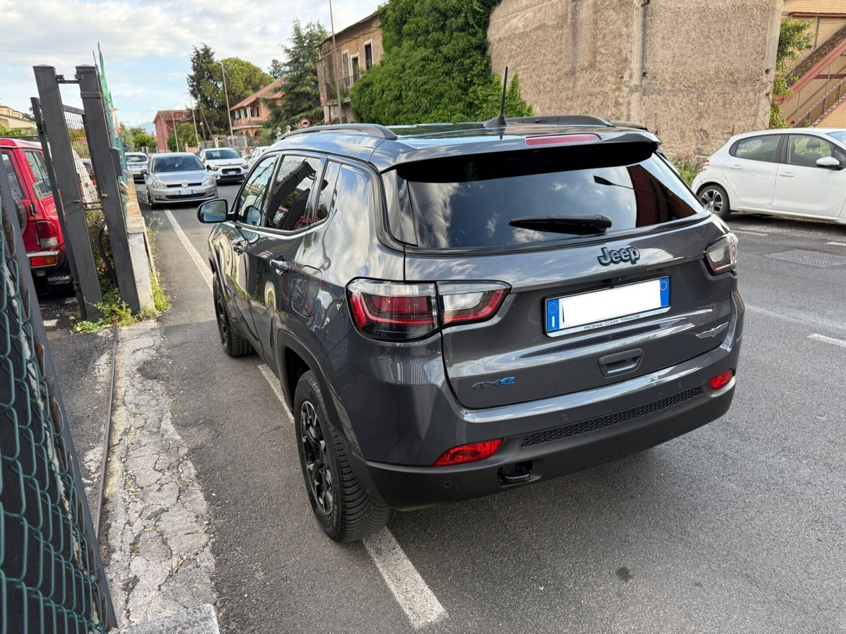 Jeep Compass 1.3 T4 240CV PHEV AT6 4xe Trailhawk (12)