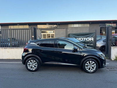 Renault Captur Mild Hybrid 140 CV Intens (3)