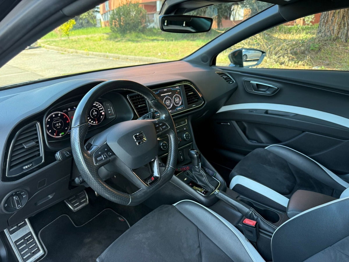 SEAT Leon SC 2.0 TSI 290 CV DSG 3p. Start/Stop Cupra (11)