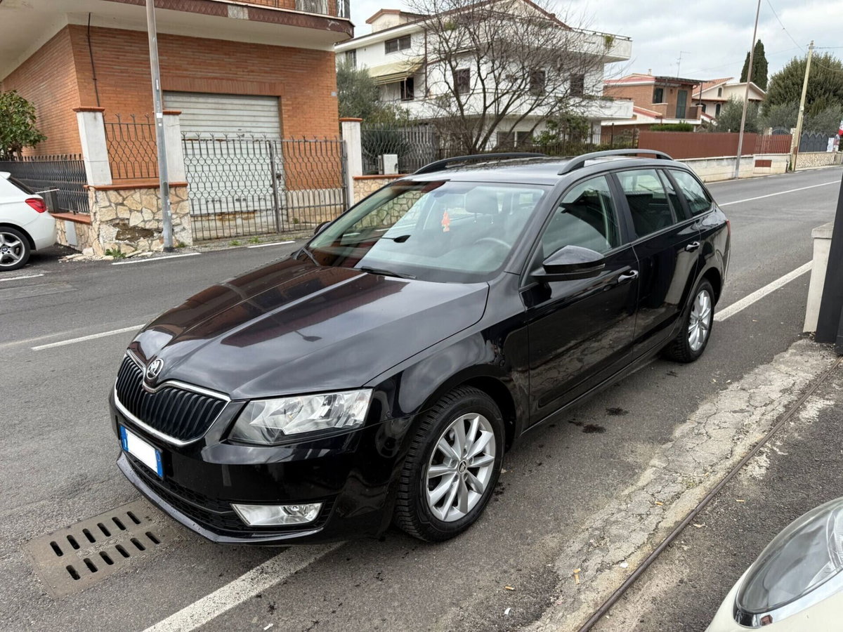 Skoda Octavia Station Wagon 1.6 TDI CR 105 CV Wagon Elegance (17)