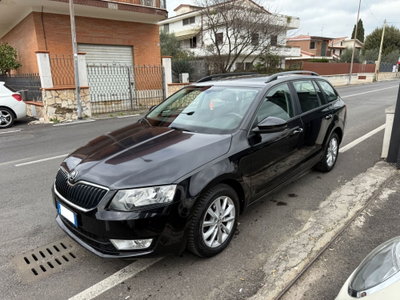 Skoda Octavia Station Wagon 1.6 TDI CR 105 CV Wagon Elegance (17)