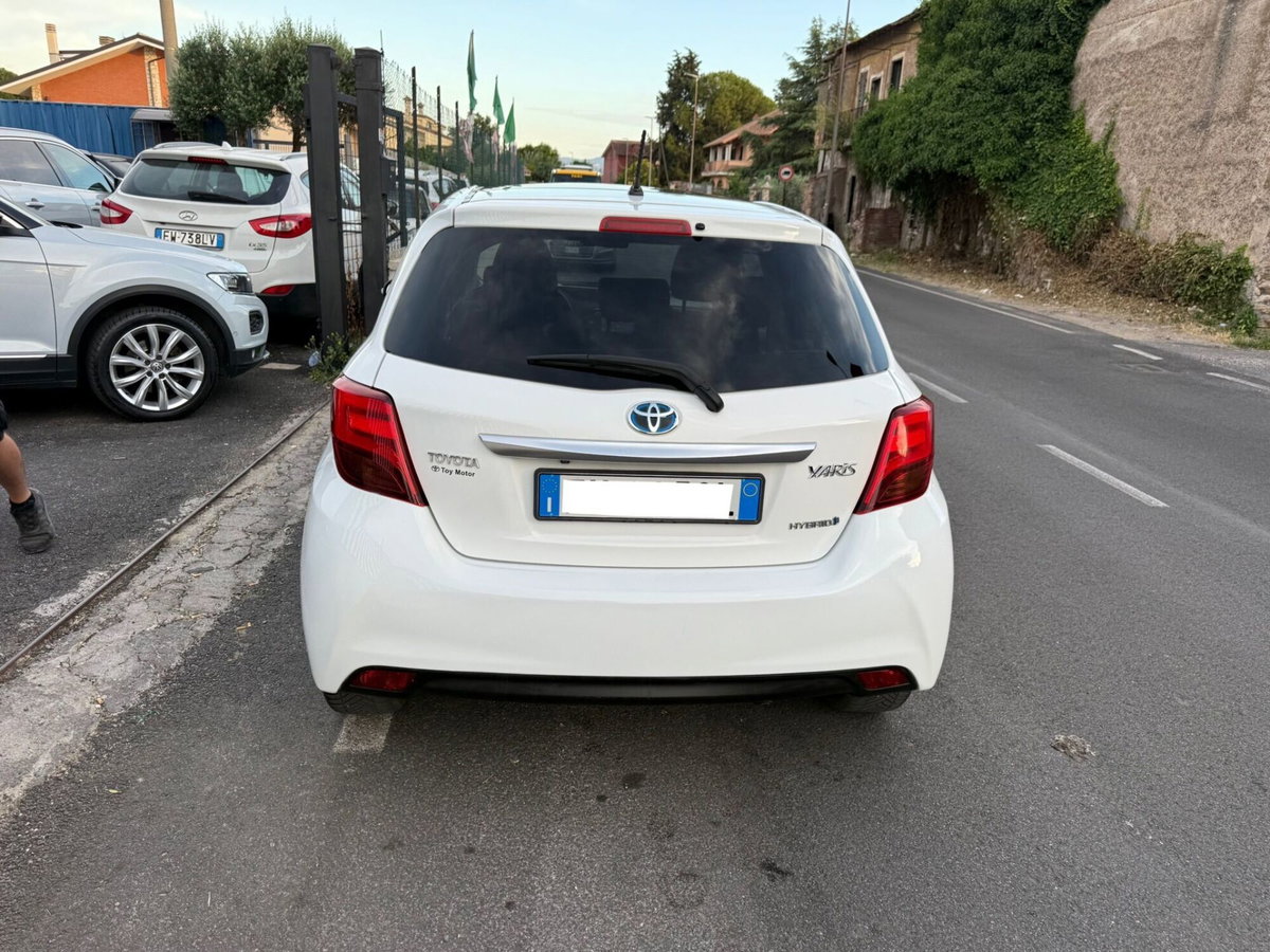 Toyota Yaris 1.5 Hybrid 5 porte Style (12)