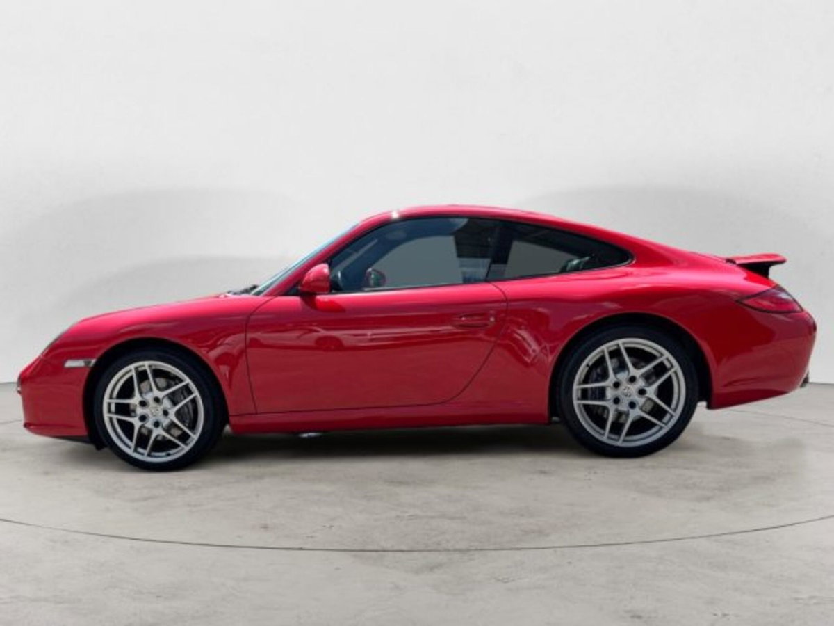 Porsche 911 Coupé Carrera 4 (2)