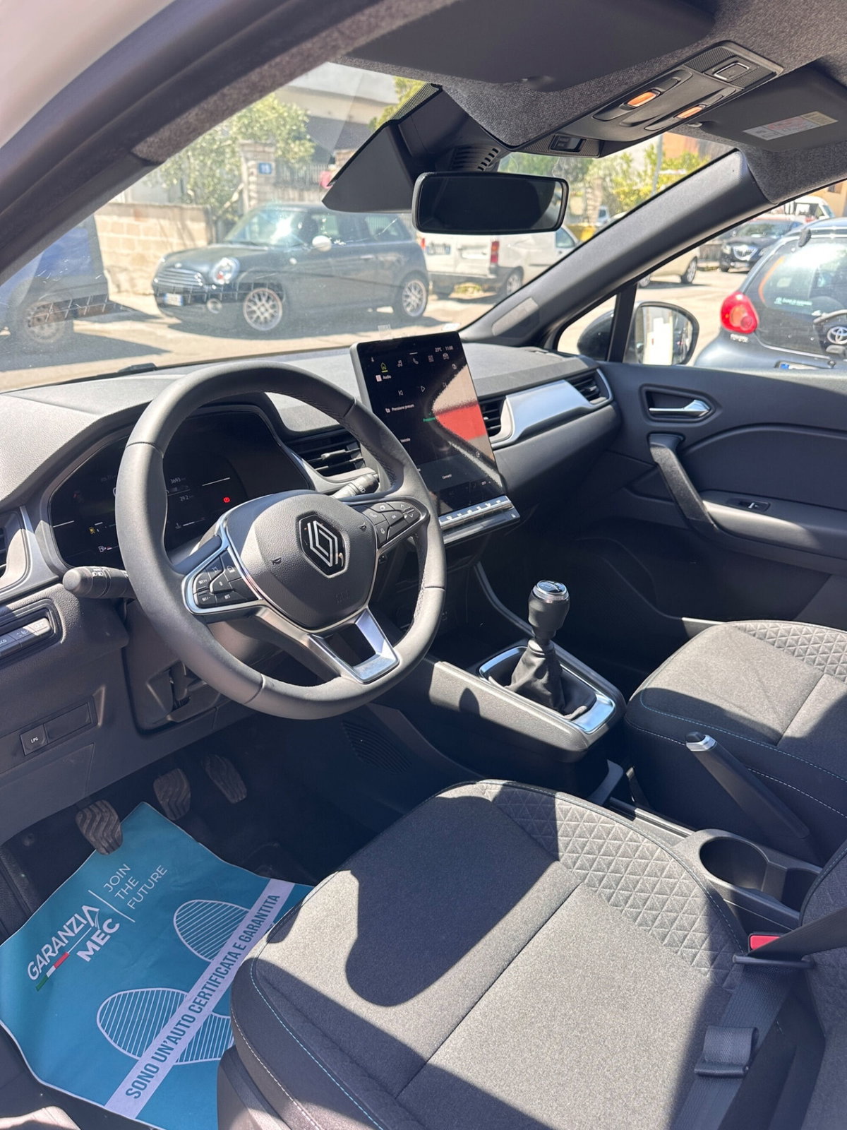 Renault Captur 1.0 eco-g Evolution 100cv (8)