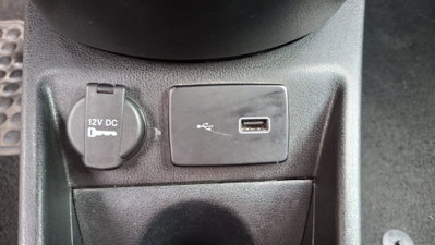 Lancia Ypsilon 1.2 69 CV 5 porte GPL Ecochic Gold (10)