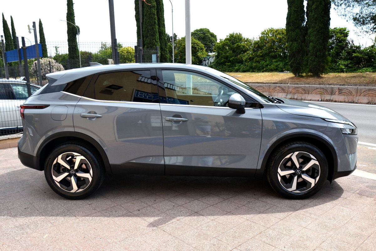 Nissan Qashqai 1.3 mhev N-Connecta 2wd 158cv (13)
