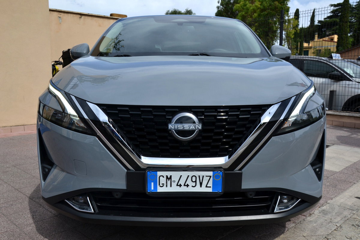 Nissan Qashqai 1.3 mhev N-Connecta 2wd 158cv (14)