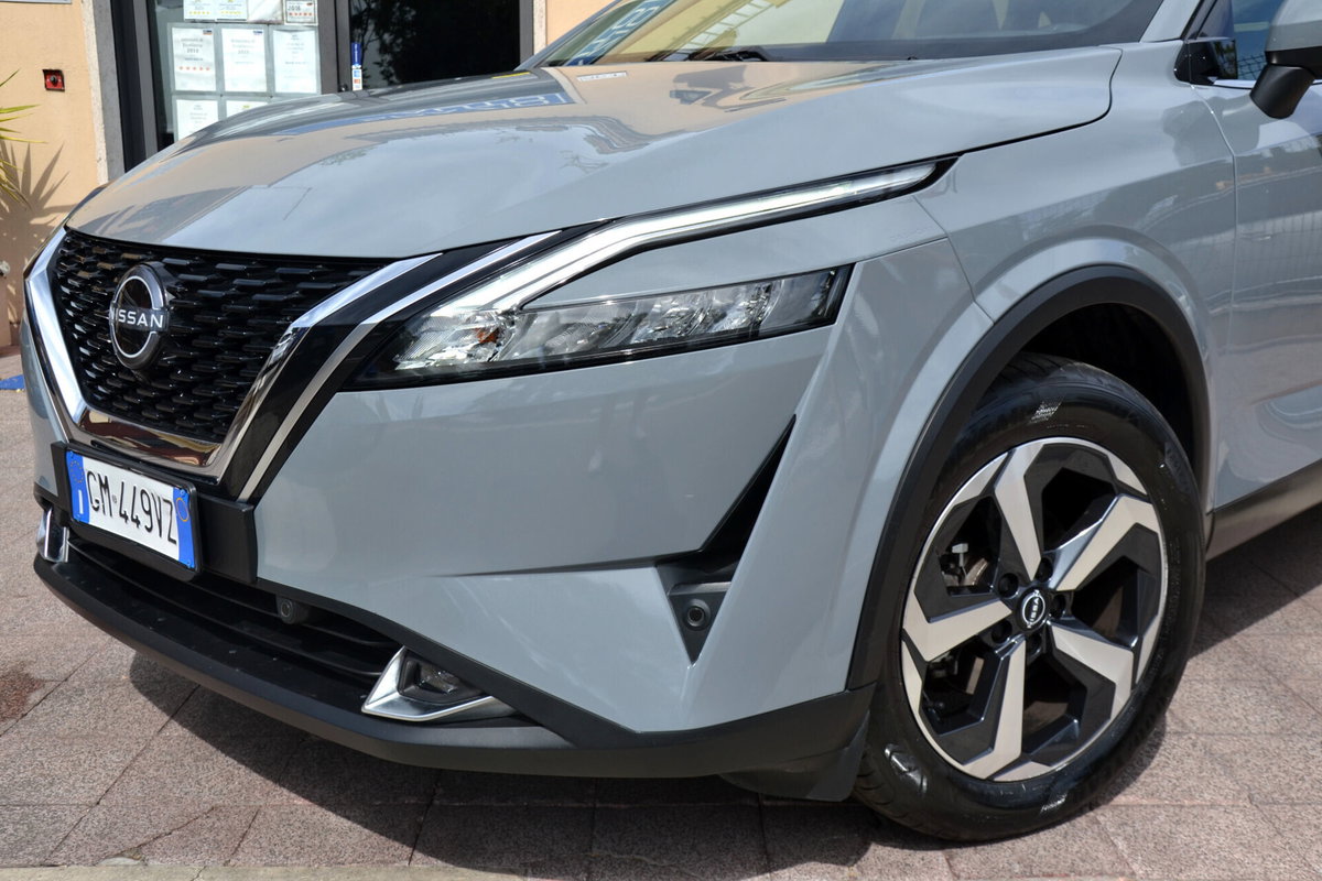 Nissan Qashqai 1.3 mhev N-Connecta 2wd 158cv (17)