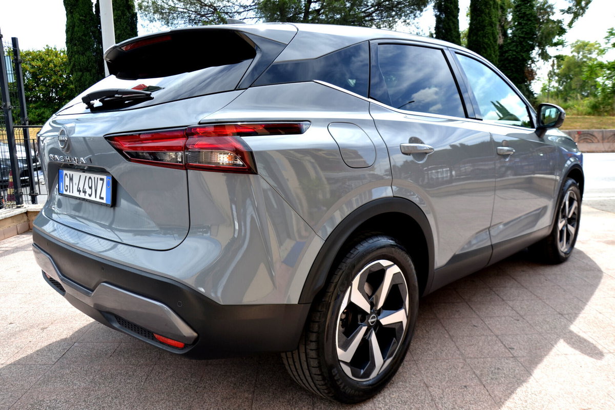 Nissan Qashqai 1.3 mhev N-Connecta 2wd 158cv (5)