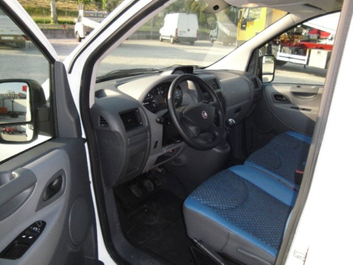 Fiat Scudo Furgone 2.0 MJT PL-TA Furgone Maxi 12q. Comfort (M1) (5)