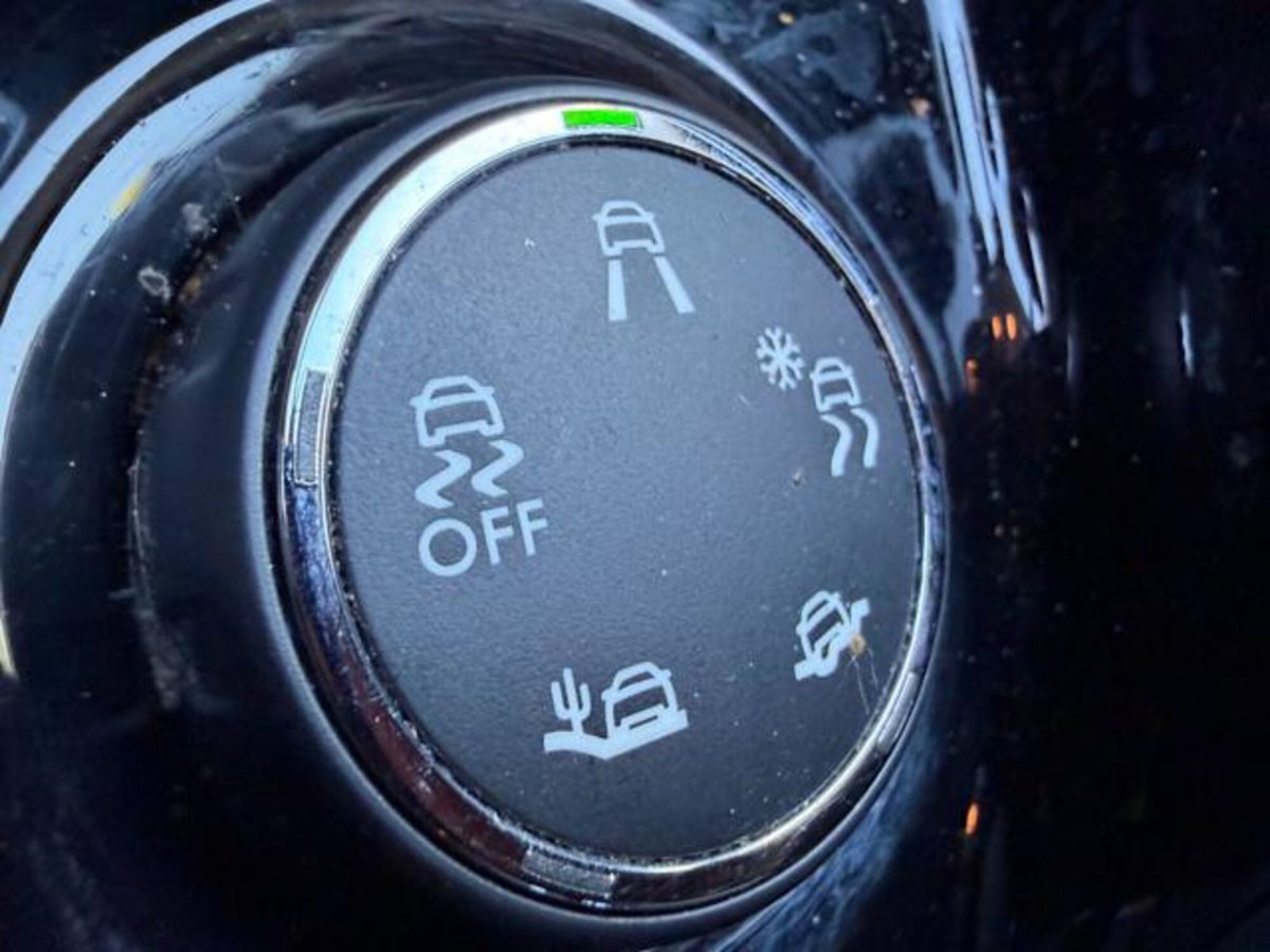 Peugeot 2008 100 Allure (11)